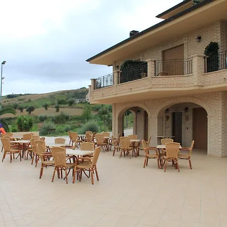 La Terrazza Sul Cerrano Bed & Breakfast